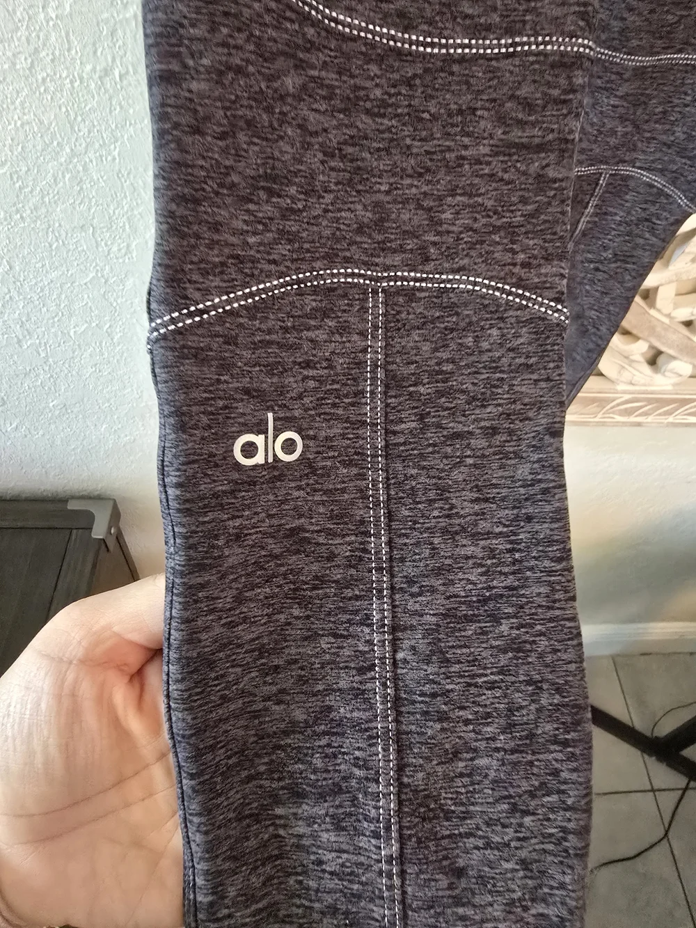 Alo Yoga Women’s High-Waist Alosoft Revel Legging Dark Heather Gray XS